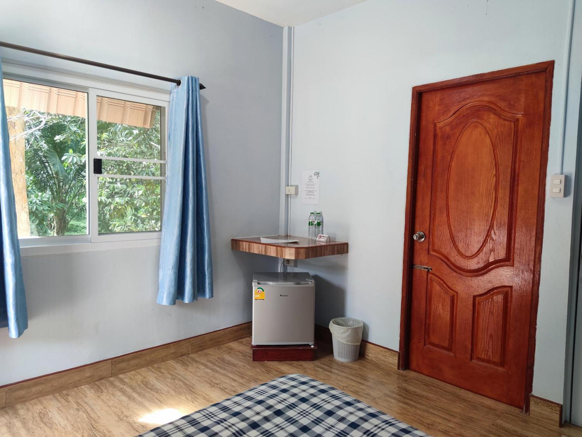 Baan Suan Tondin Hotel Satun Room photo